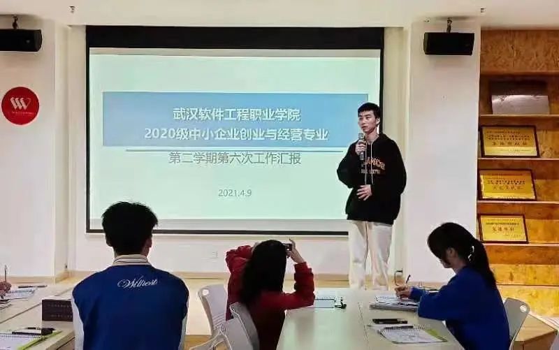 多元澎湃 網(wǎng)絡(luò)游戲核心技術(shù)下的中國幾代大學(xué)生創(chuàng)業(yè)者和開發(fā)者生態(tài)解碼